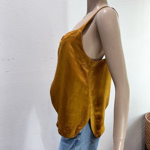 Club Mónaco silky top size:M - Picture 8 of 16